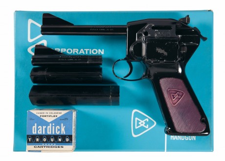 Hace unos días encontré por casualidad en una web extranjera un arma a la venta que hacía muchos años 120