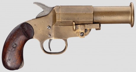 Hace unos días encontré por casualidad en una web extranjera un arma a la venta que hacía muchos años 30