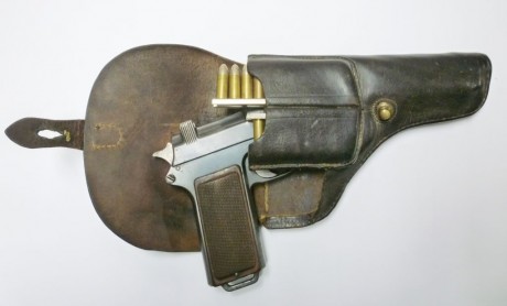 Hace unos días encontré por casualidad en una web extranjera un arma a la venta que hacía muchos años 41