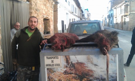  LOS ALMUERZOS DE CAZA MENOR NO CUENTAN Y LOS ABATES SIN FOTO TAMPOCO 
 
Voy a recordar las normas y asi 170