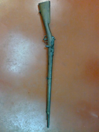 Hace unos días encontré por casualidad en una web extranjera un arma a la venta que hacía muchos años 70