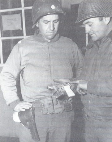 Hace unos días encontré por casualidad en una web extranjera un arma a la venta que hacía muchos años 130