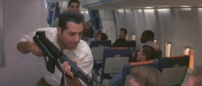 Compañeros,

En vista de las ganas de algunos (Elcafe, Wilcow, Vrakk, etc) por adivinar armas de películas 120