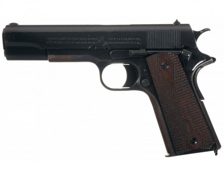 Hace unos días encontré por casualidad en una web extranjera un arma a la venta que hacía muchos años 151