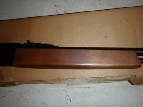 ...pues lo dicho, vendo carabina semiautomatica winchester mod. 190 en calibre .22 Lr en un más que excelente 12