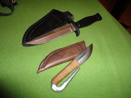 ¿Qué os parece mi última adquisición de filofiel? Se trata de un pequeño cuchillo de tipo "de cuello" 131
