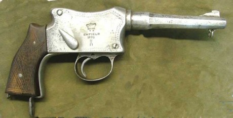 Hace unos días encontré por casualidad en una web extranjera un arma a la venta que hacía muchos años 20