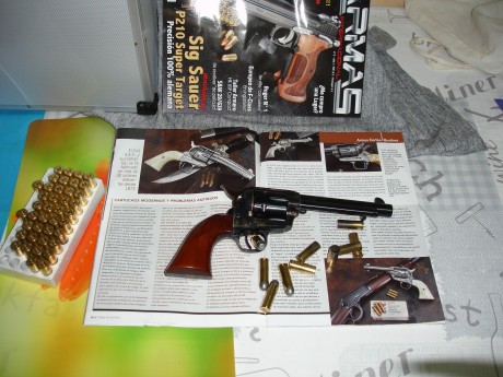 Me encantan los rifles de palanca. No sé si son potentes, ni si son precisos y lo que si sé es que no 72