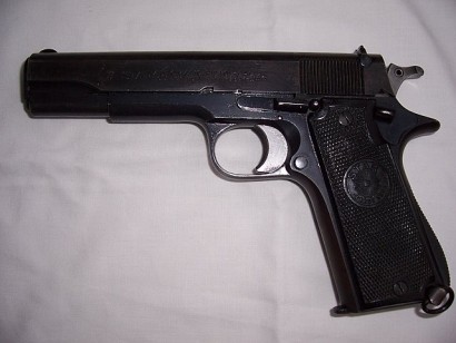 Hola a todos,queria preguntar si alguien sabe de este asunto.
Tengo una pistola star 9mm largo,con numero 30