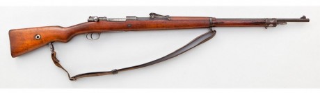 Hace unos días encontré por casualidad en una web extranjera un arma a la venta que hacía muchos años 70