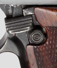 Hace unos días encontré por casualidad en una web extranjera un arma a la venta que hacía muchos años 111