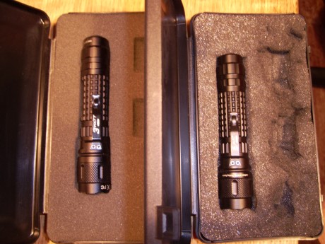 Se venden dos linternas Ledwave, la x-33 de 3w y la x-55 de 5w.
Con su caja de transporte.
La x-33 impecable 00