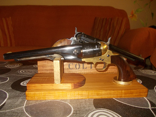  Hilo para colocar fotos, de esas armas de pólvora negra que tanto nos gustan y tenemos bien cuidadas, 51