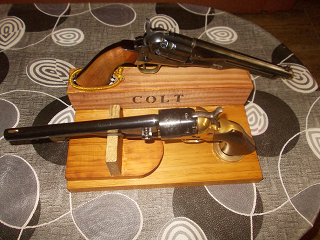  Hilo para colocar fotos, de esas armas de pólvora negra que tanto nos gustan y tenemos bien cuidadas, 50