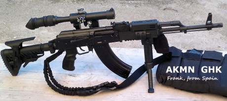 Pues, resulta que un fabricante de réplicas de airsoft, ha montado un concurso en su Facebook, para premiar 00
