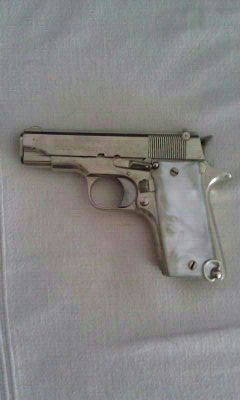 Hola a todos.
Estaba pensando vender mi Astra A-100 y un amigo me ha ofrecido una cambio por una Star 01