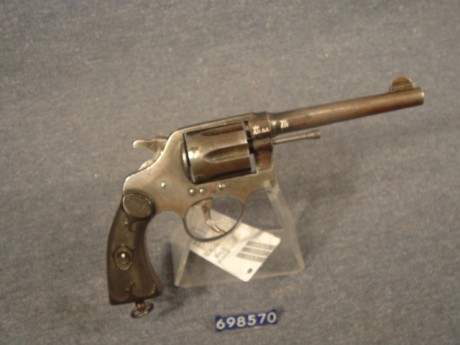 Hace unos días encontré por casualidad en una web extranjera un arma a la venta que hacía muchos años 82