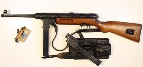 Hace unos días encontré por casualidad en una web extranjera un arma a la venta que hacía muchos años 81