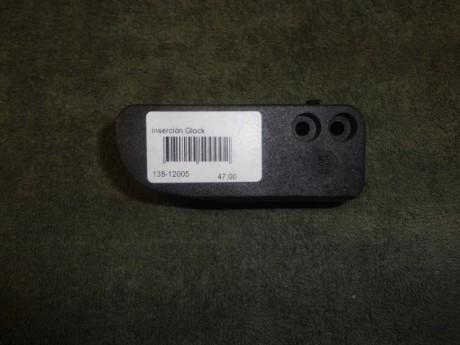 Está sin estrenar,permite aprovechar la funda cambiando simplemente la inserción.
Es para Glock diestro
30 01