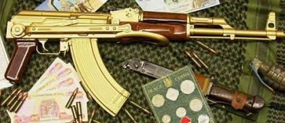Para todos los gustos,esta es militar.
un saludo. 10