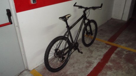 Vendo bicicleta MTB Rockrider modelo 8.1 en buen estado, la vendo por no usar, y debido a que no lo uso 10