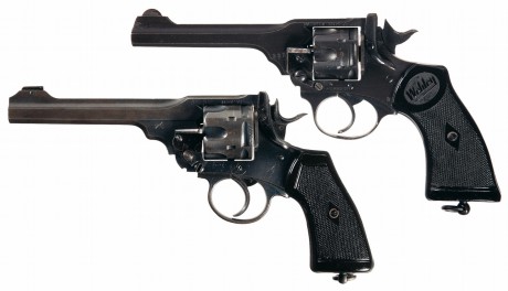 Hace unos días encontré por casualidad en una web extranjera un arma a la venta que hacía muchos años 90