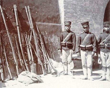 Hace unos días encontré por casualidad en una web extranjera un arma a la venta que hacía muchos años 11
