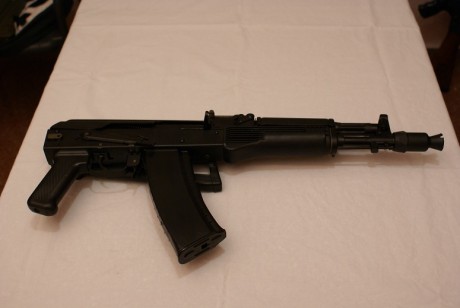 Buenas,
Vendo AK74 de la empresa Izhmash de Rusia, no es una réplica, es un autentico AK modificado para 10