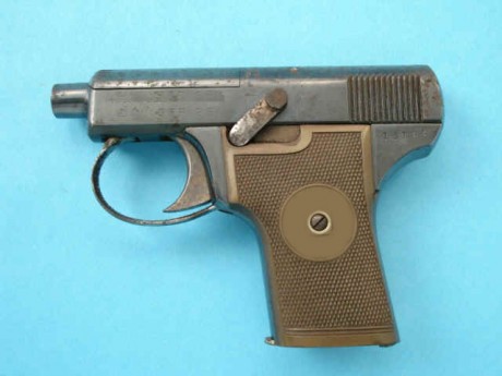 Hace unos días encontré por casualidad en una web extranjera un arma a la venta que hacía muchos años 50