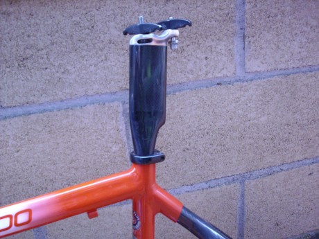 Hola a tod@s.
  VENDIDA  
Se vende bicicleta de carretera PINARELLO F4:13,matizar que es de carbono.
 110