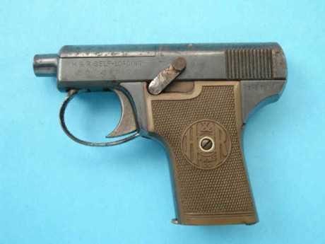 Hace unos días encontré por casualidad en una web extranjera un arma a la venta que hacía muchos años 131