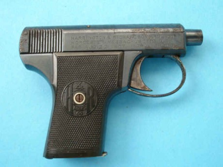 Hace unos días encontré por casualidad en una web extranjera un arma a la venta que hacía muchos años 130