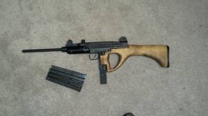 Hace unos días encontré por casualidad en una web extranjera un arma a la venta que hacía muchos años 120