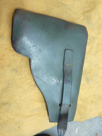 Hace unos días encontré por casualidad en una web extranjera un arma a la venta que hacía muchos años 61