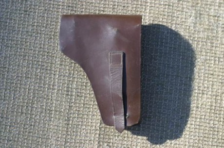Hace unos días encontré por casualidad en una web extranjera un arma a la venta que hacía muchos años 60
