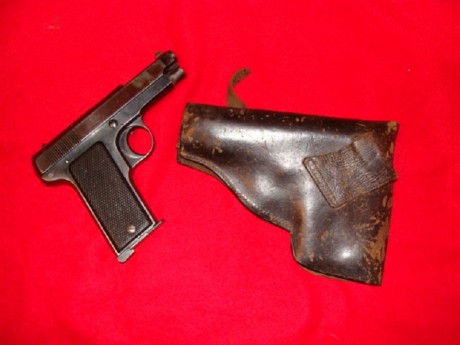Hace unos días encontré por casualidad en una web extranjera un arma a la venta que hacía muchos años 82