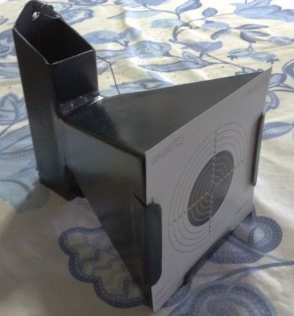  Os presento mi cazabalines artesanal. 

 RB01-01.JPG 

Puede utilizarse simplemente apoyado, colgado 01