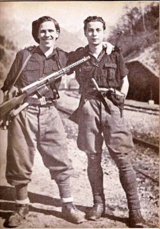 Hace unos días encontré por casualidad en una web extranjera un arma a la venta que hacía muchos años 30