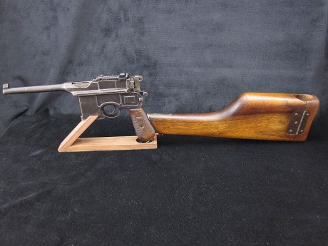 Hace unos días encontré por casualidad en una web extranjera un arma a la venta que hacía muchos años 121