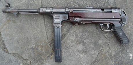 Hace unos días encontré por casualidad en una web extranjera un arma a la venta que hacía muchos años 131