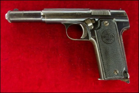 Hace unos días encontré por casualidad en una web extranjera un arma a la venta que hacía muchos años 160