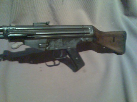 Hace unos días encontré por casualidad en una web extranjera un arma a la venta que hacía muchos años 141