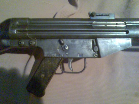 Hace unos días encontré por casualidad en una web extranjera un arma a la venta que hacía muchos años 151