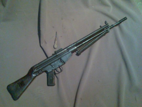 Hace unos días encontré por casualidad en una web extranjera un arma a la venta que hacía muchos años 150