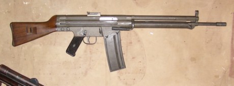 Hace unos días encontré por casualidad en una web extranjera un arma a la venta que hacía muchos años 171