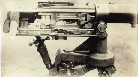 Hace unos días encontré por casualidad en una web extranjera un arma a la venta que hacía muchos años 00