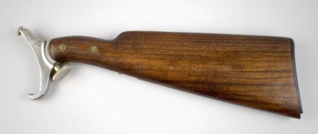 Hace unos días encontré por casualidad en una web extranjera un arma a la venta que hacía muchos años 21