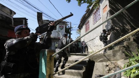 Hace unos días encontré por casualidad en una web extranjera un arma a la venta que hacía muchos años 120