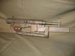 Hace unos días encontré por casualidad en una web extranjera un arma a la venta que hacía muchos años 20