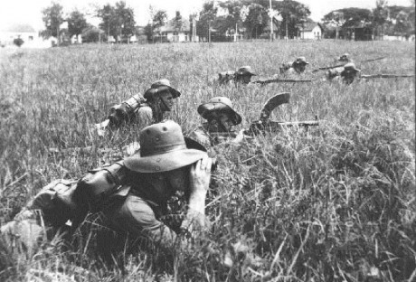 Hace unos días encontré por casualidad en una web extranjera un arma a la venta que hacía muchos años 60